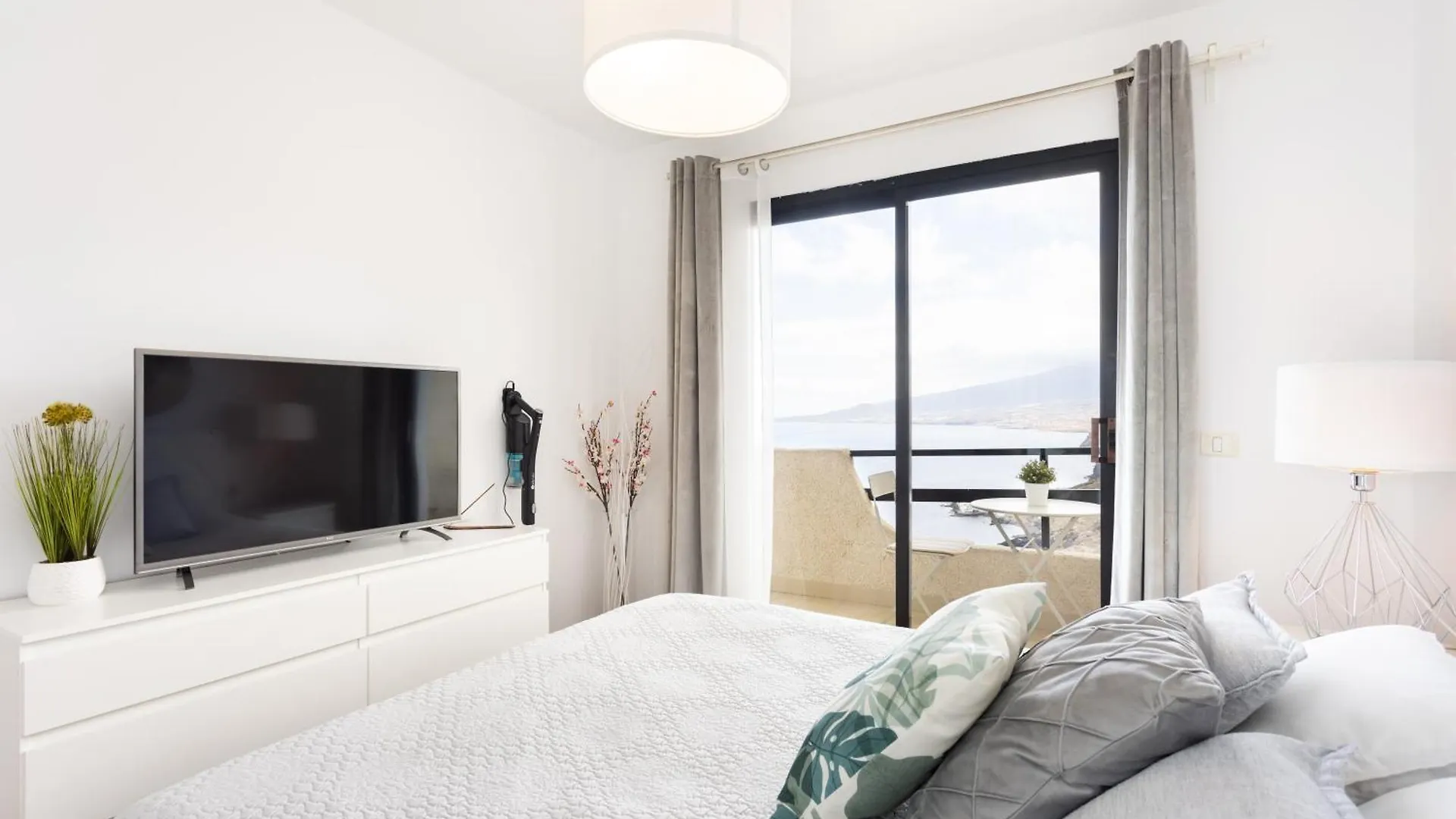 Home2Book Beautiful View Of The Bay & Wifi Tabaiba Apartment